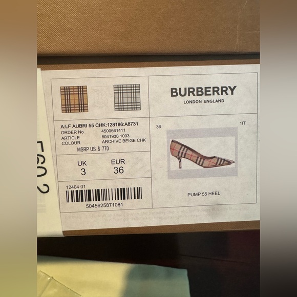 NIB- Burberry Aubri Pumps in Archive beige - Picture 8 of 8